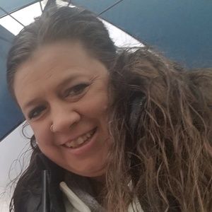 Meet your Posher, Evelyn